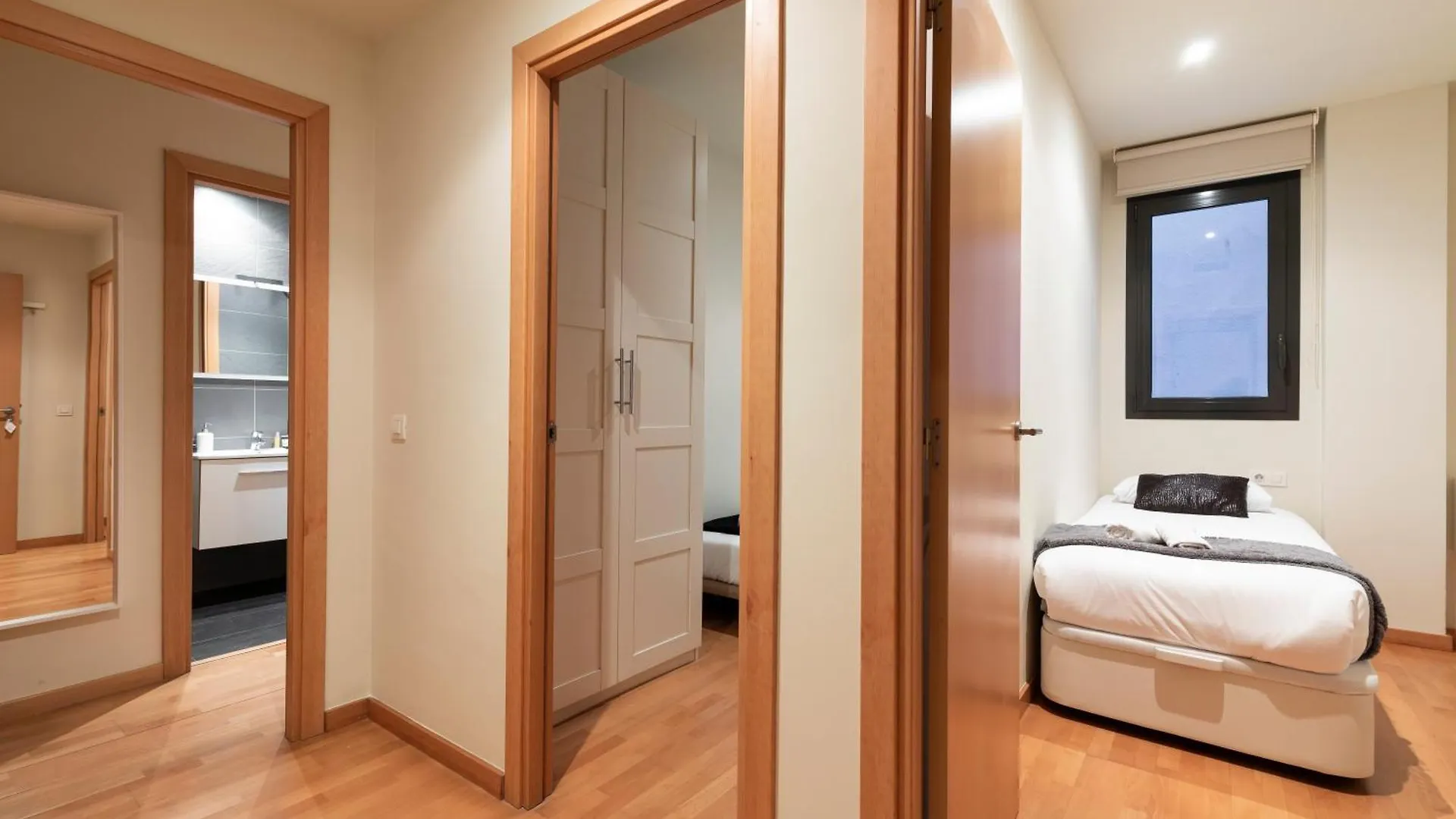 2762 - Ab Park Guell Apartment B-Ii Barcelona